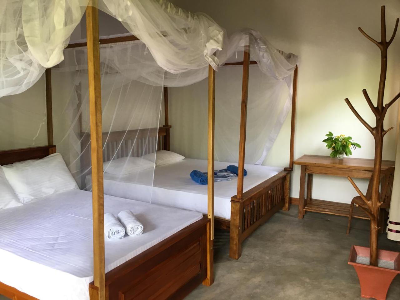 Gold Ocean House Apartment Dikwella Bagian luar foto
