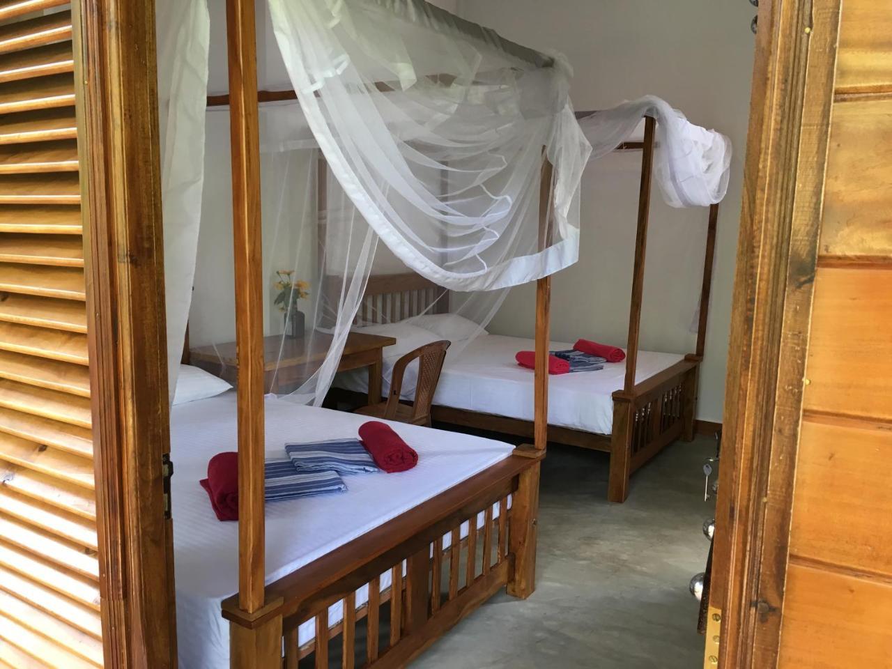 Gold Ocean House Apartment Dikwella Bagian luar foto
